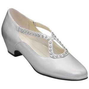 Angel Steps Silver Kitten Heels